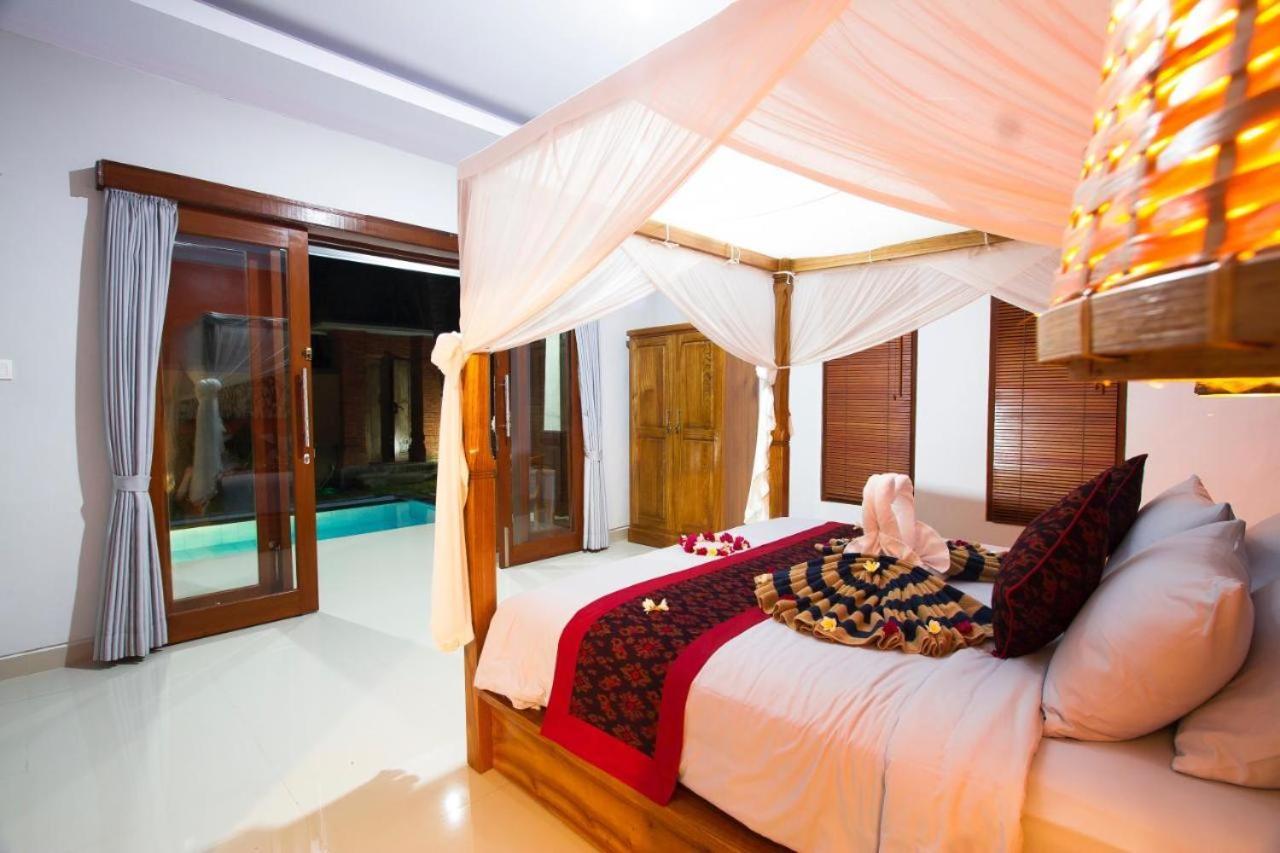 Ubud Mesari Private Pool Villa Exterior photo